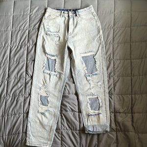white fox boutique ripped boyfriend jeans